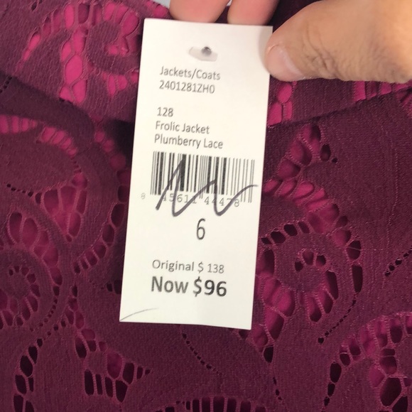 NWT CAbi Plumberry Blazer size 6 - Picture 7 of 8